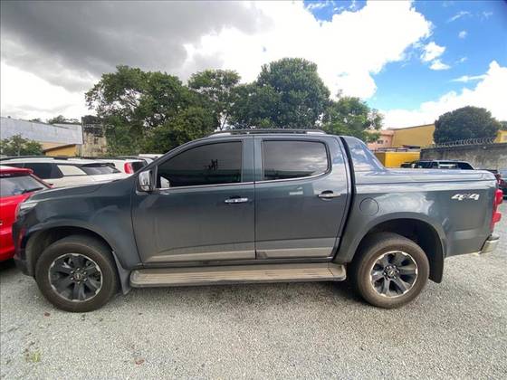 CHEVROLET S10 2.8 16V TURBO DIESEL HIGH COUNTRY CD 4X4 AUTOMÁTICO